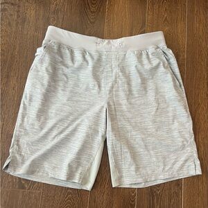 Lululemon Pace Breaker Linerless Short 9”